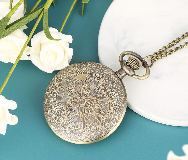 Vintage Pocket Watch Pendant Necklace
